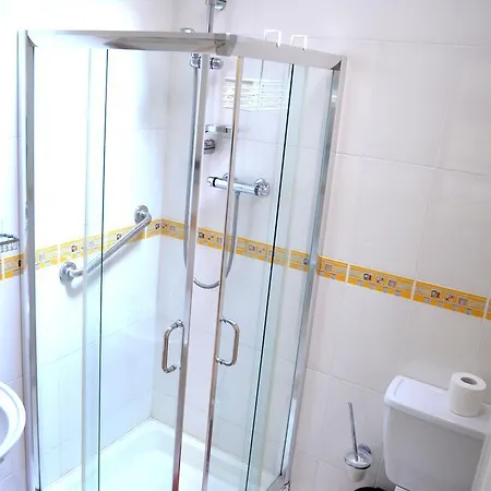 Tullybryan House Отель типа 